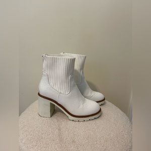 Pierre Dumas White Snake Skin Bootie
